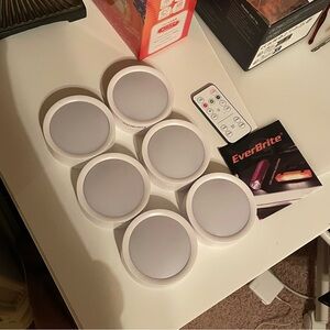 EverBrite puck lights 6-pack